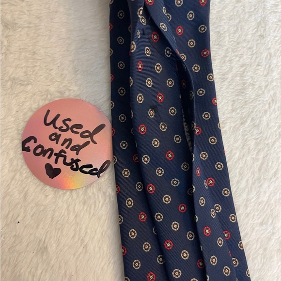 Classic Navy Blue Patterned Men's Tie - Picture 5 of 5